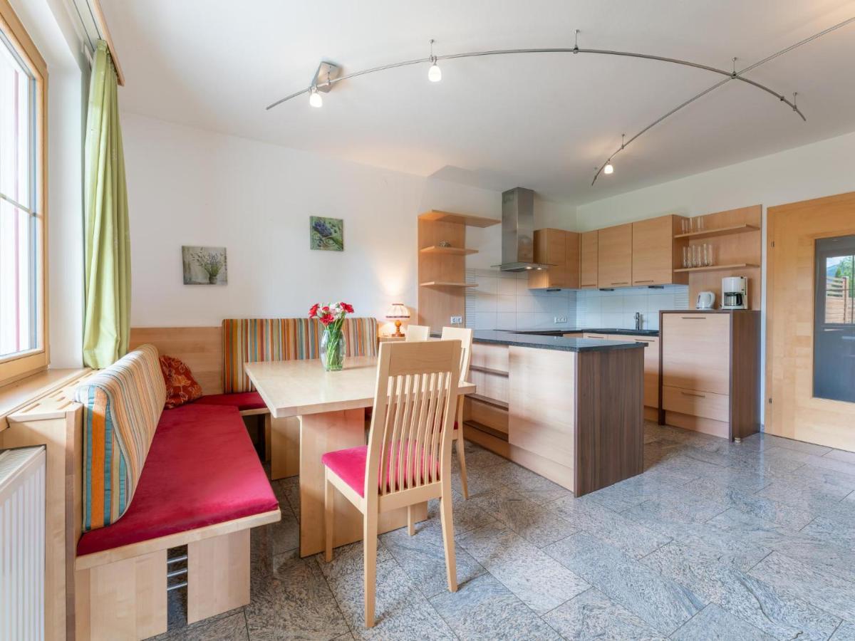 Elisabeth Xl Apartment Mariapfarr Bagian luar foto